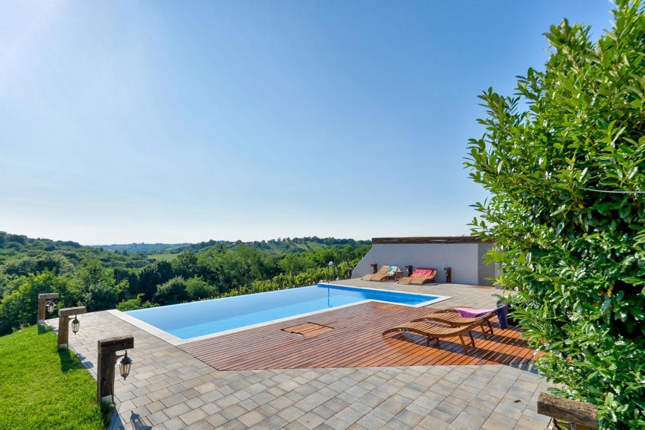 Holiday Home Dika Sveti Martin Na Muri Exterior photo